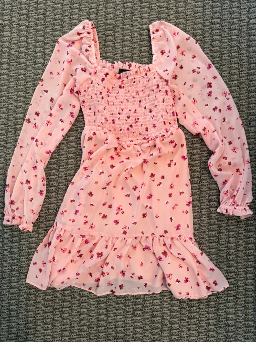 Women’s long sleeve short pink floral dress - S